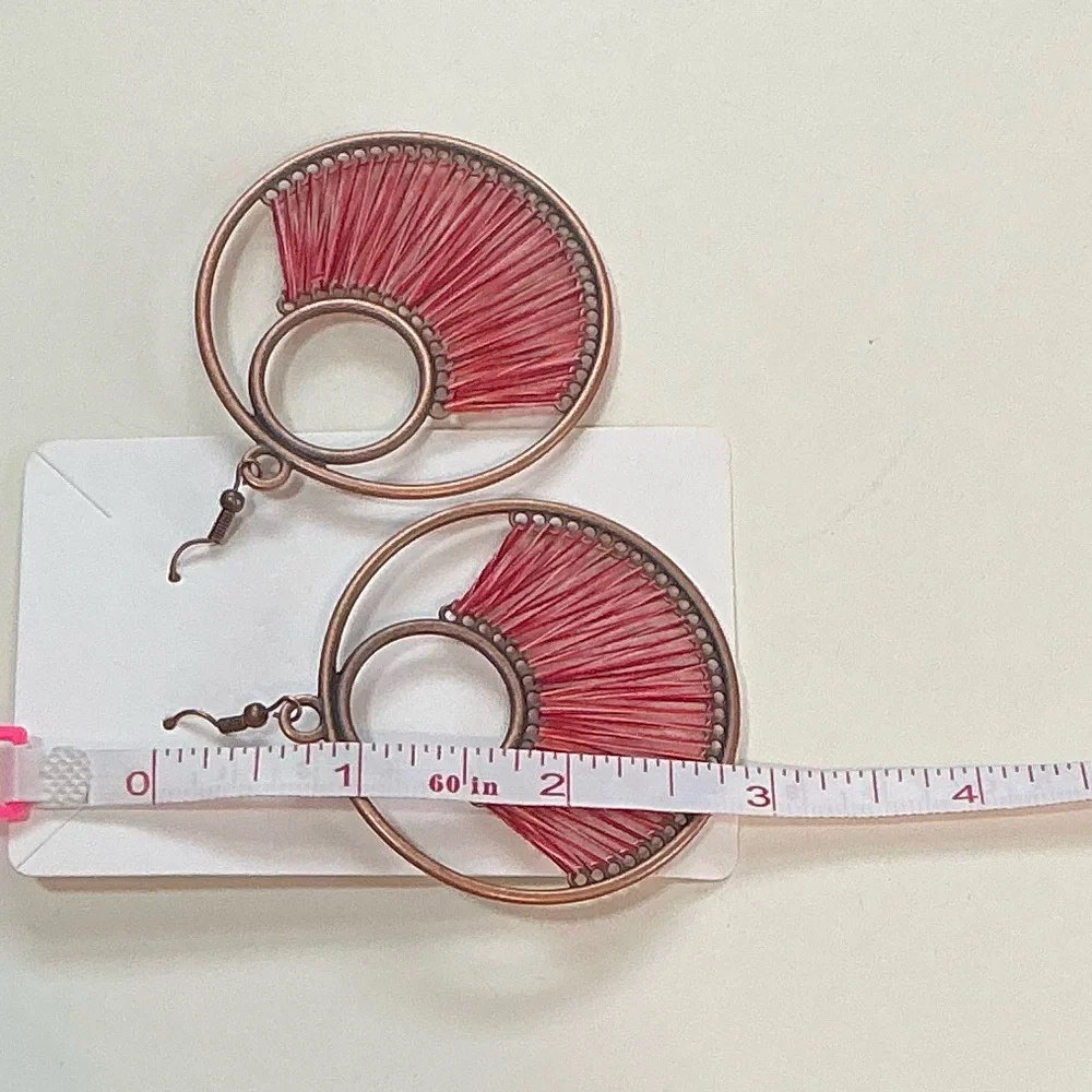 Earrings Boho Red Thread Circle Drop 2 Inches NEW - Picture 5 of 5